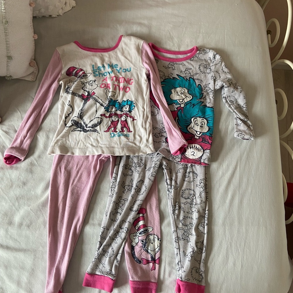 Girl’s Dr. Seuss Pajamas
